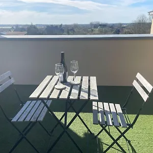 Apartment Avec Terrasse Proche De La, Lancieux